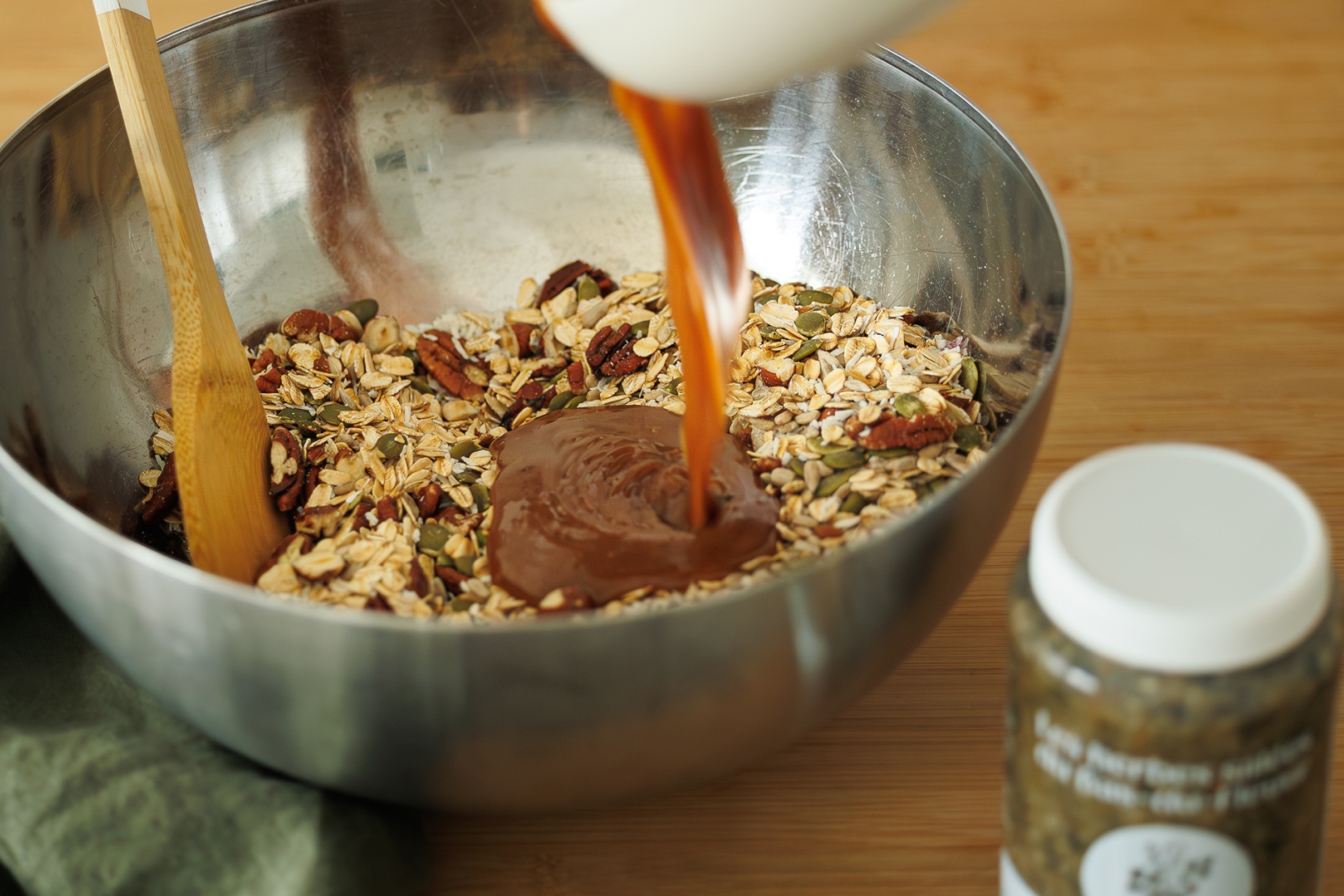 Granola au caramel salé